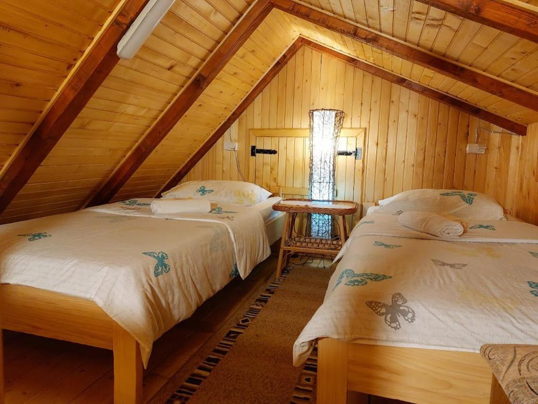 Hotel Etno Selo Eden Zeravacki Potok Esterno foto