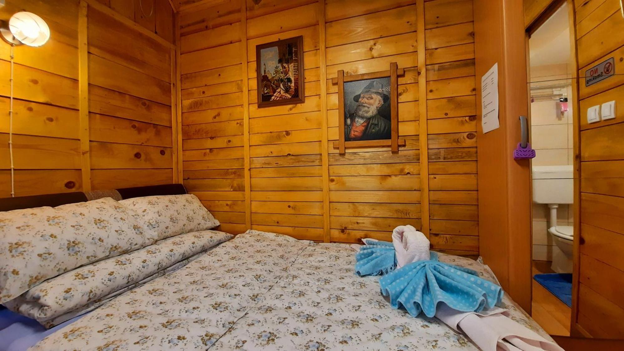 Hotel Etno Selo Eden Zeravacki Potok Camera foto