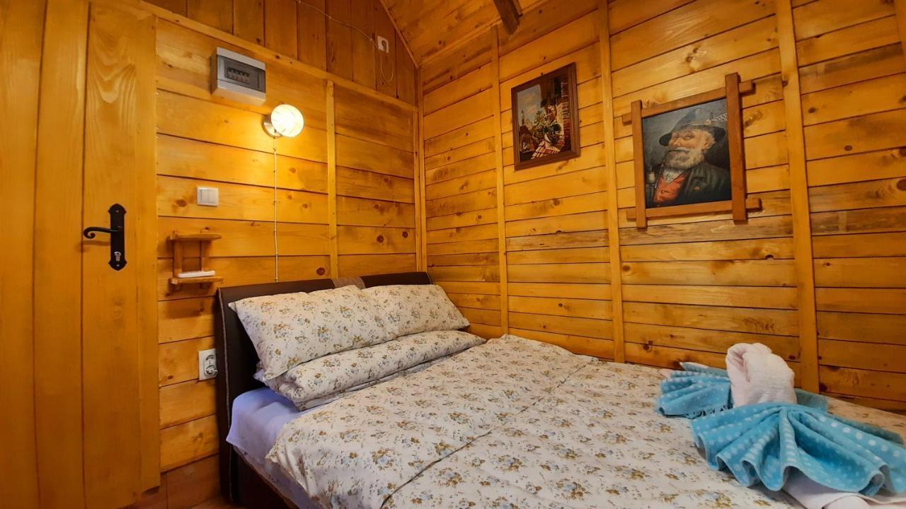 Hotel Etno Selo Eden Zeravacki Potok Esterno foto